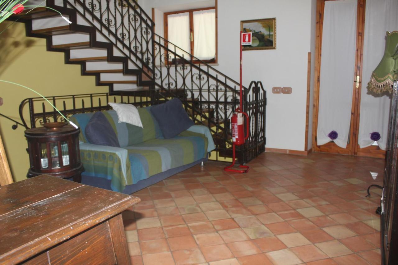 Agriturismo Il Castagneto Supino Εξωτερικό φωτογραφία